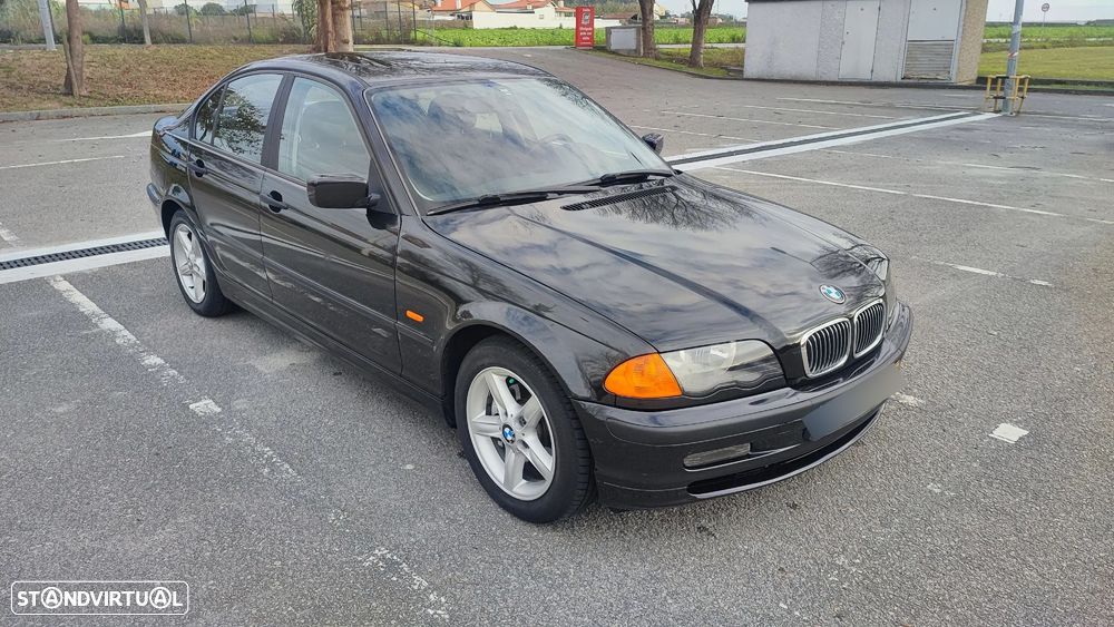 BMW 320 d - 2