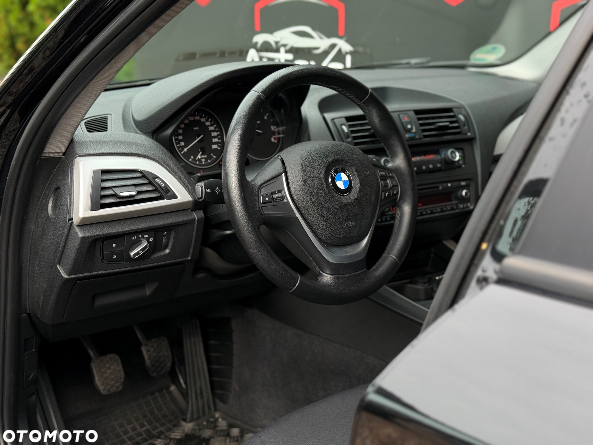 BMW Seria 1 120d Sport Line - 18