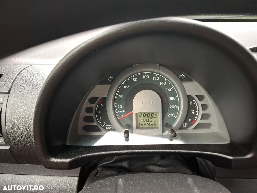 Volkswagen Fox - 4