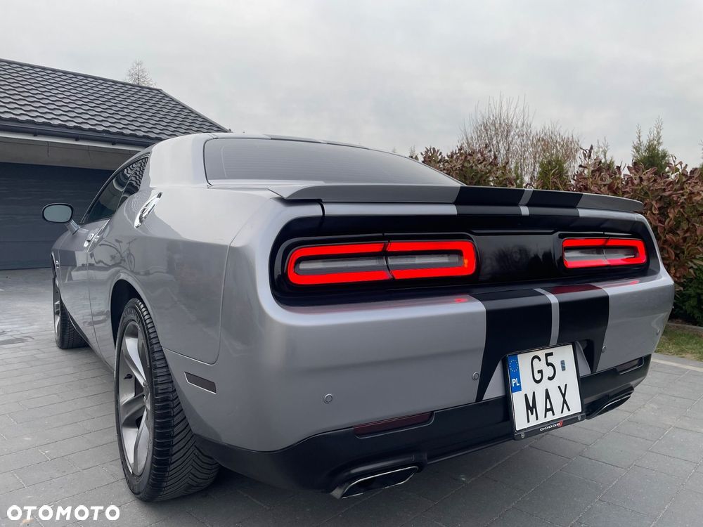 Dodge Challenger Automatik R/T Plus - 10
