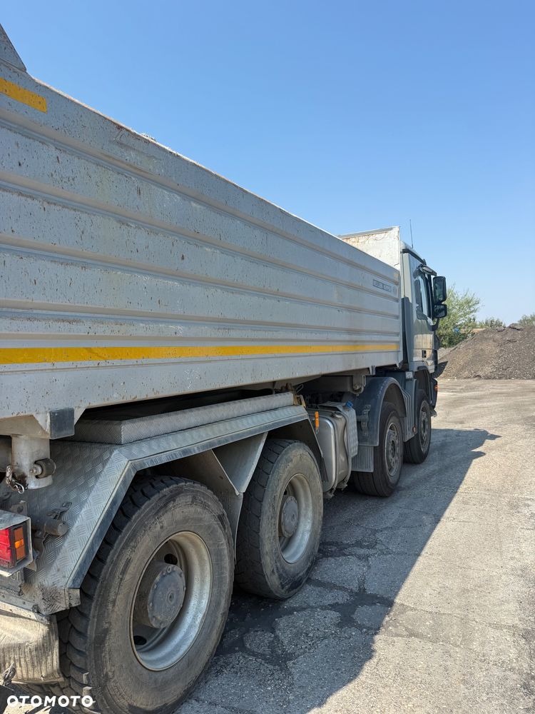 Mercedes-Benz ACTROS - 10