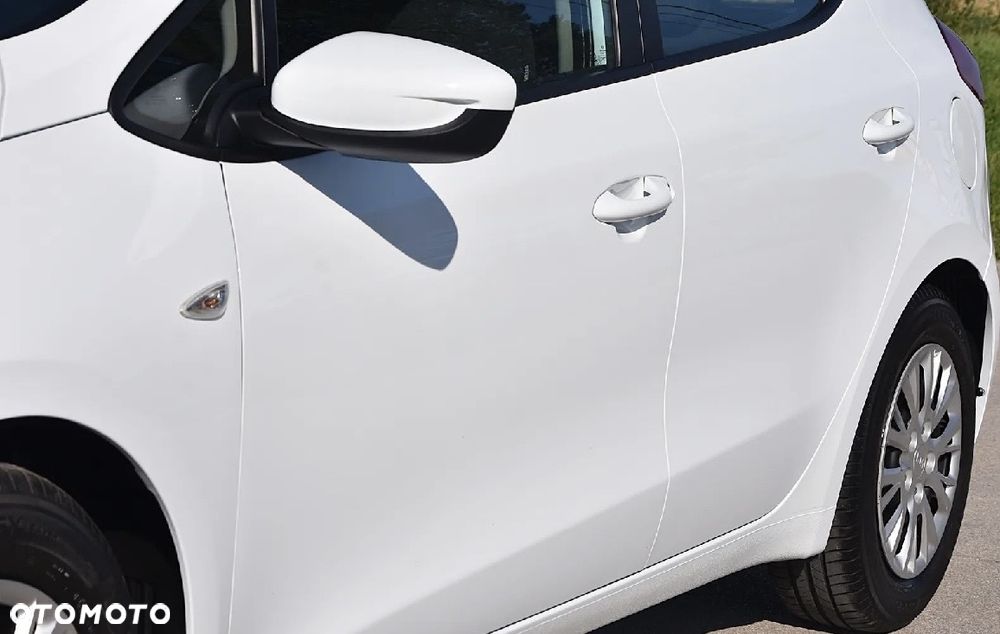 Kia Ceed - 30