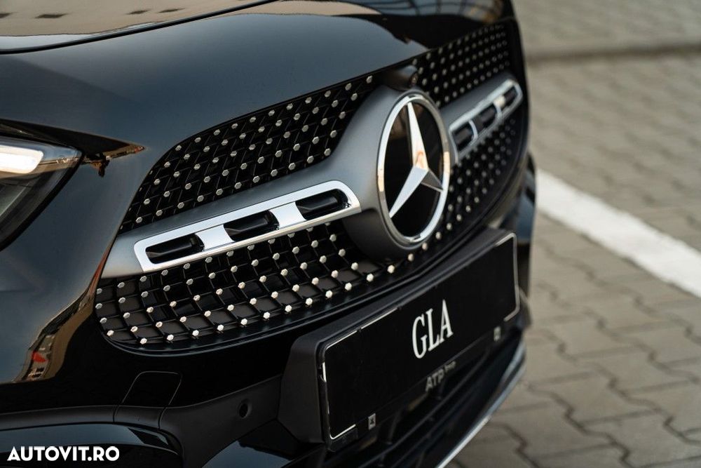 Mercedes-Benz GLA 250 4MATIC Aut. - 28