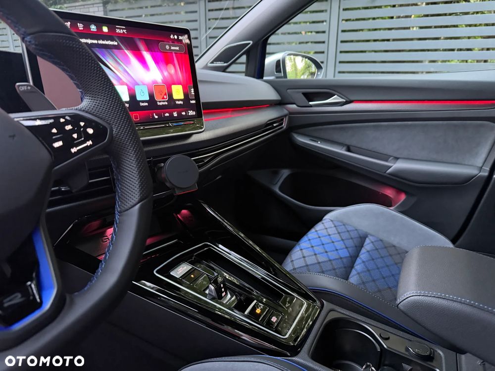 Volkswagen Golf 2.0 TSI 4Motion R DSG - 28