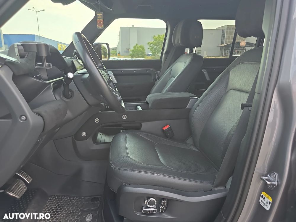LAND ROVER Defender 2022 — imagine 11