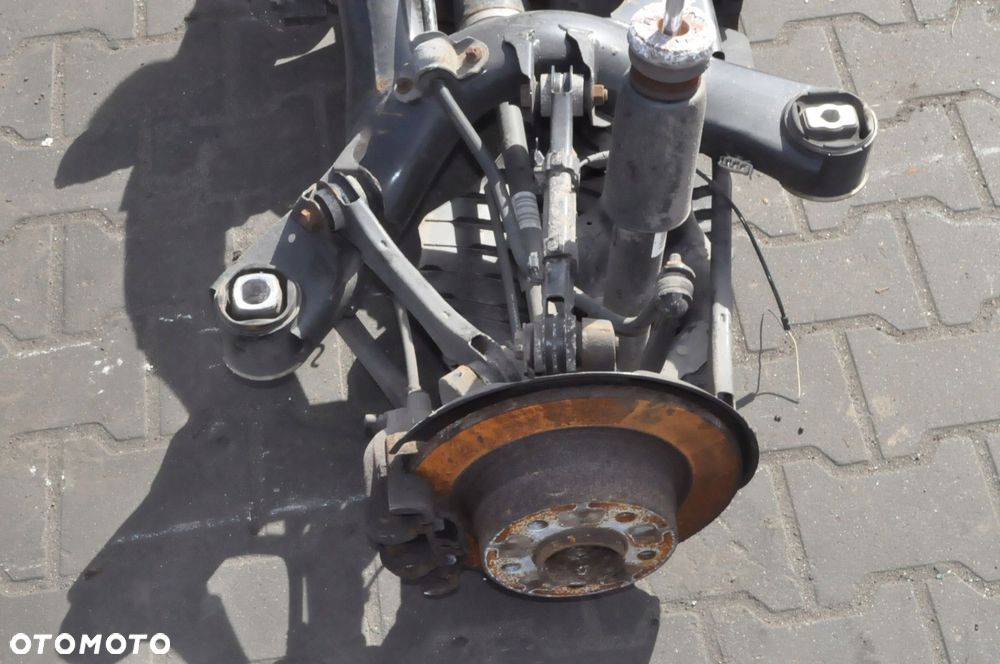 BMW F20 F21 2.0D ZAWIESZENIE BELKA TYŁ + PÓŁOSIE + MOST 7605587 2.93 - 6