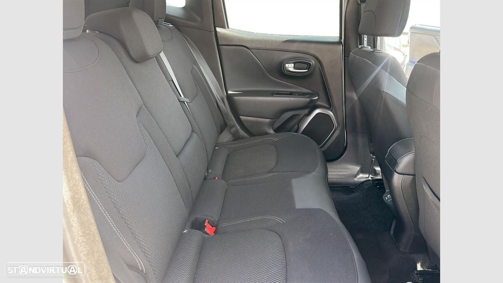 Jeep Renegade 1.6 MJD Limited DCT - 18