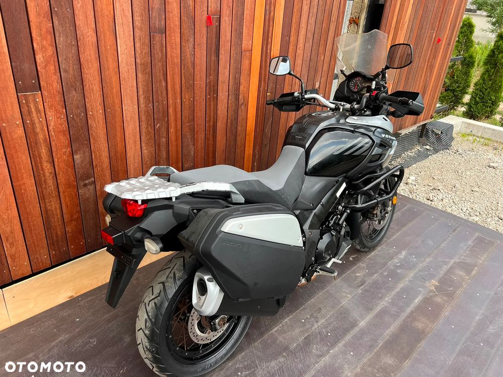 Suzuki V-STROM - 16