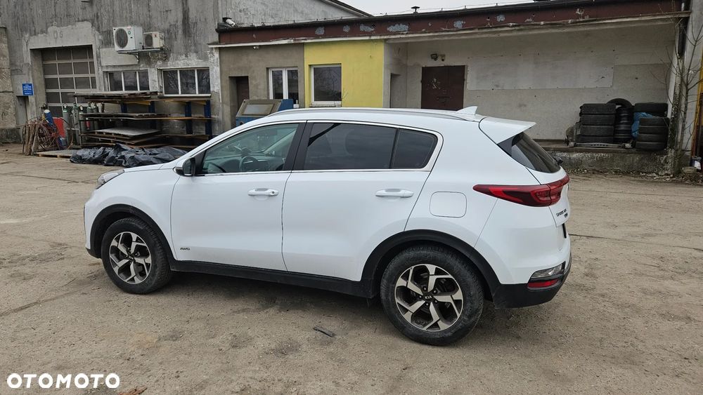 Kia Sportage 1.6 CRDI AWD Eco-Dynamics+ (48V M-H) VISION - 6