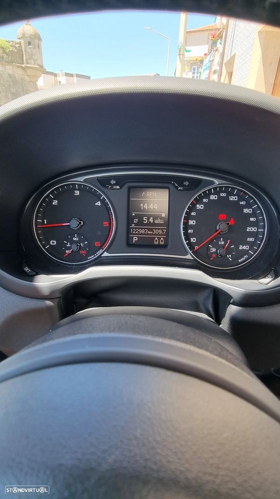 Audi A1 1.6 TDI Special Edition S-Tronic - 11