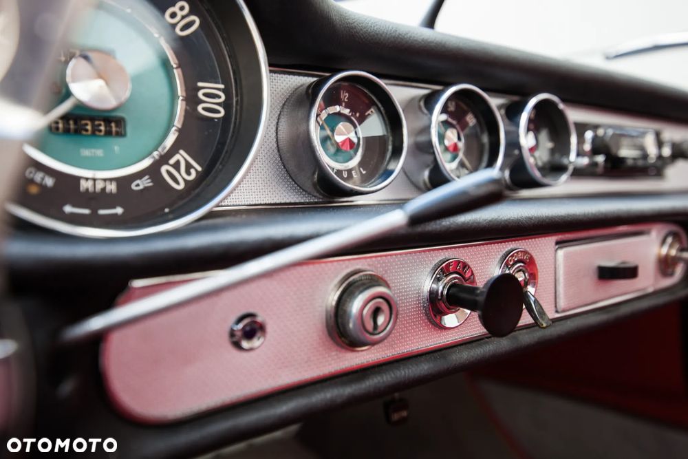 Volvo P1800 - 24
