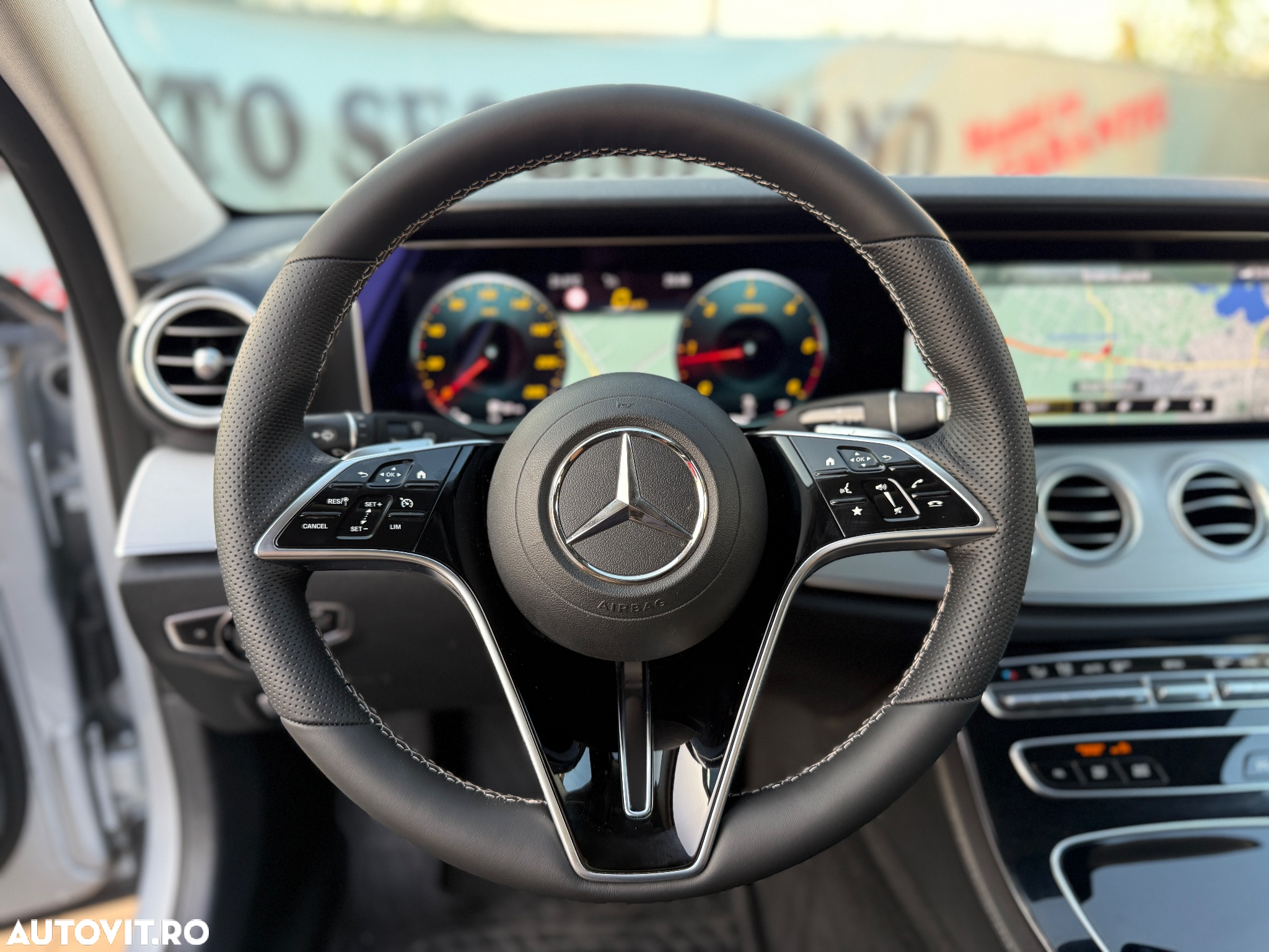 Mercedes-Benz E 220 d T 9G-TRONIC Avantgarde - 10