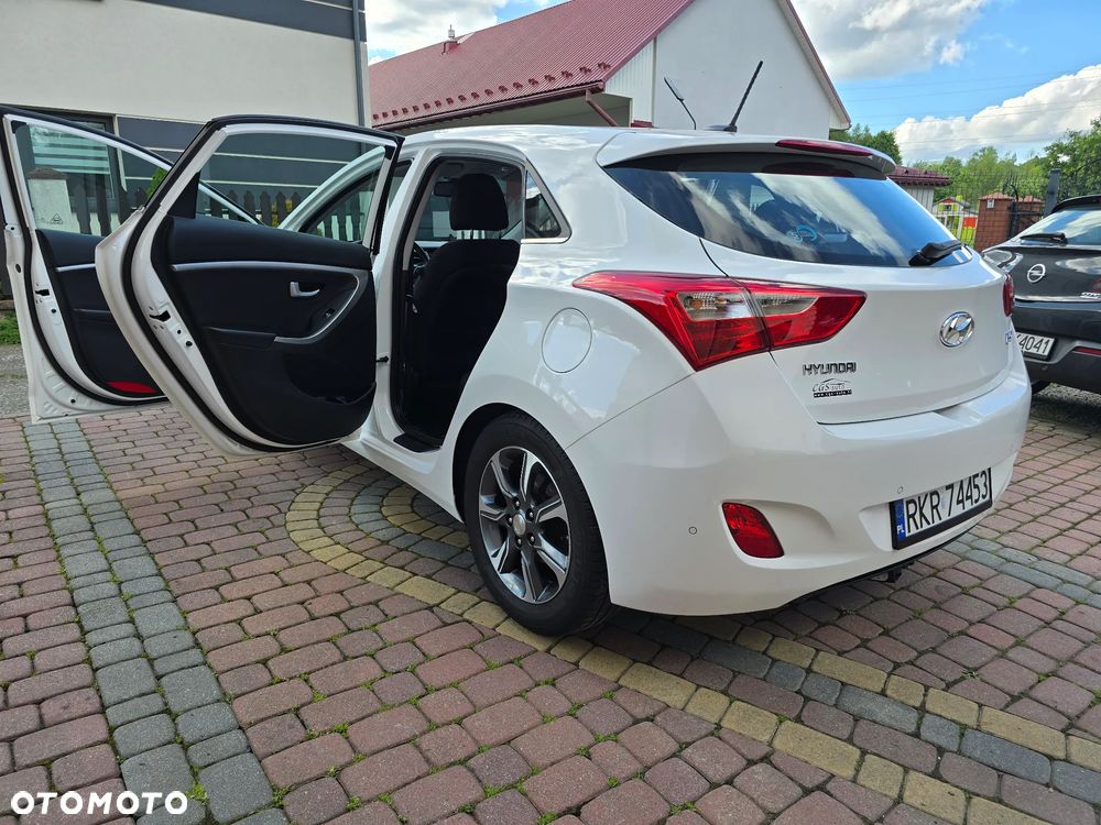 Hyundai i30 blue 1.6 GDI YES Gold - 23