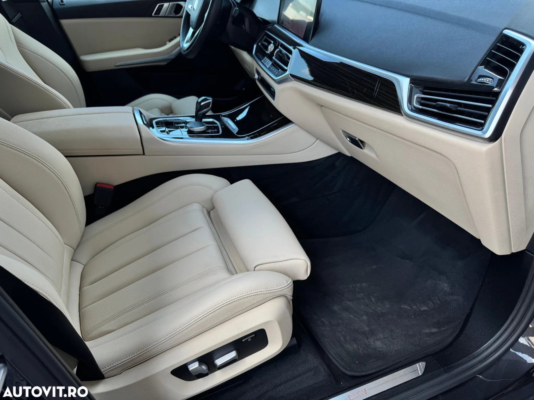 BMW X5 xDrive45e - 16