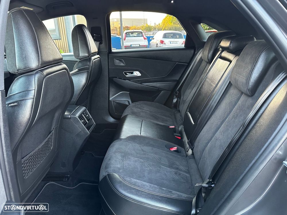 DS DS7 Crossback E-Tense Performance Line EAT8 - 41