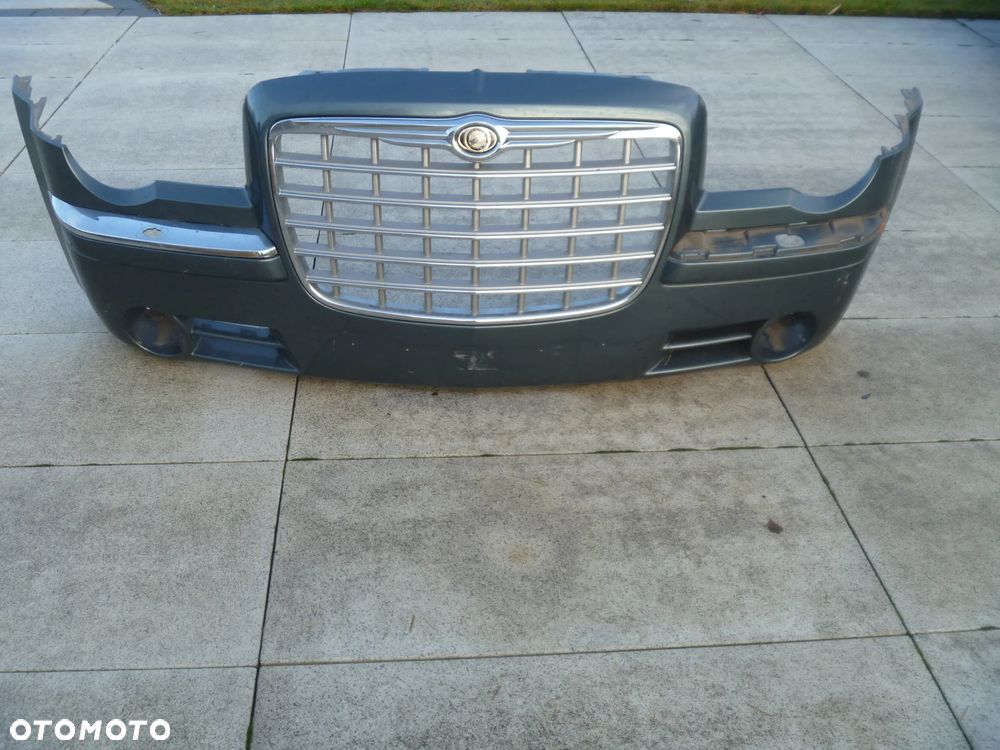 CHRYSLER 300C ZDERZAK PRZEDNI ATRAPA LISTWA ORYGINAŁ ŁADNY