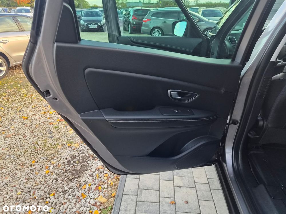 Renault Grand Scenic TCe 140 GPF BLACK EDITION - 31