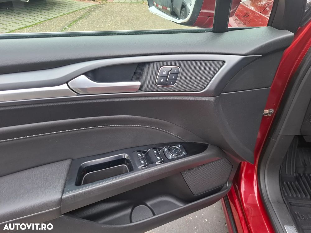 Ford Mondeo - 8