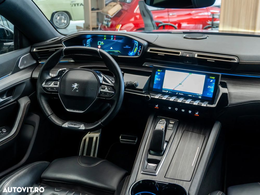 Peugeot 508 Plug-In Hybrid 225 e-EAT8 GT - 38