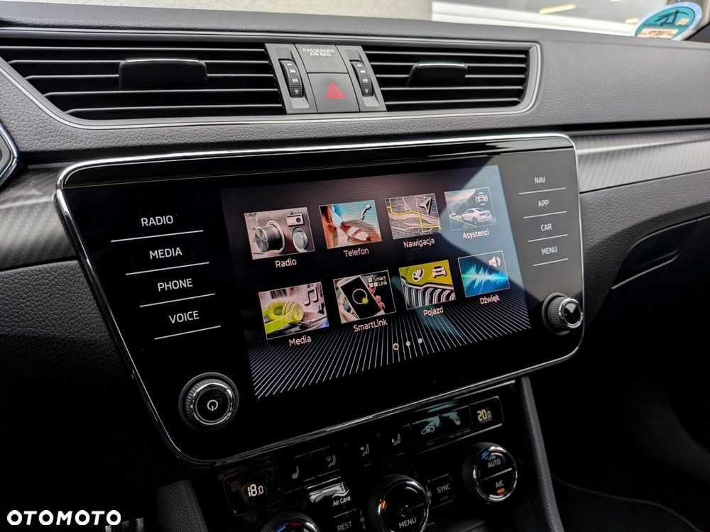 Skoda Superb 2.0 TDI SCR Sportline DSG - 31