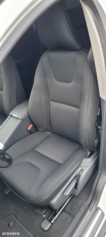 Volvo XC 60 D3 Base - 12