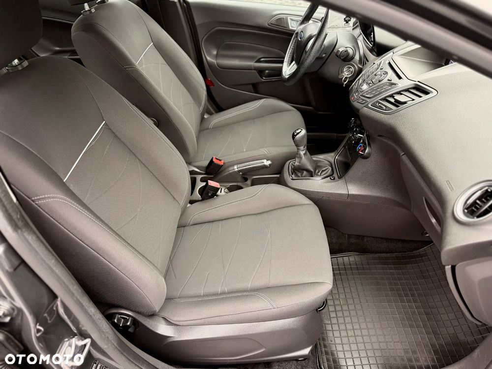Ford Fiesta 1.25 Silver X Plus EU6 - 20