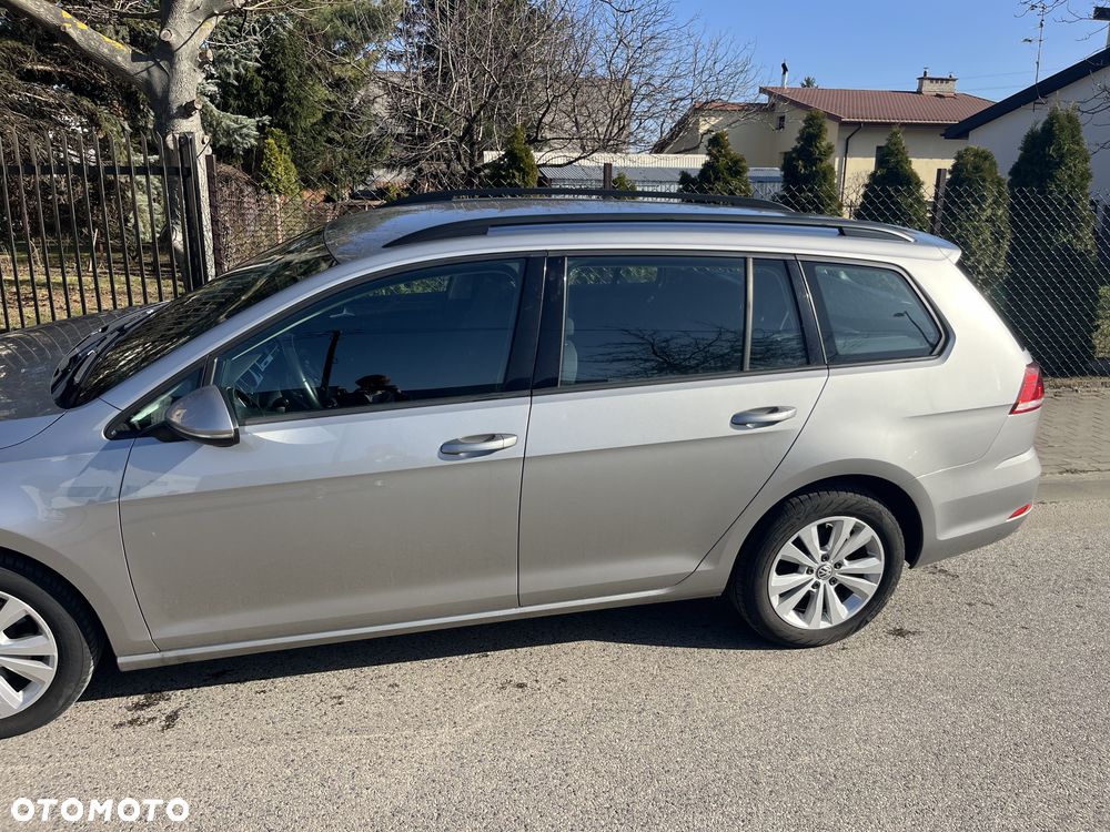 Volkswagen Golf - 3