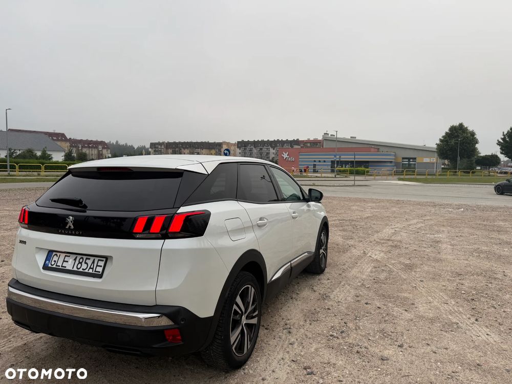 Peugeot 3008 1.5 BlueHDi Active S&S EAT8 - 8