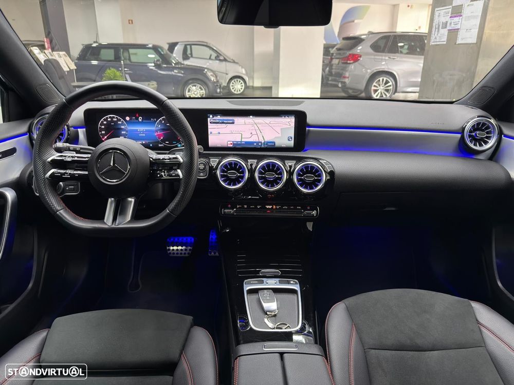 Mercedes-Benz A 200 AMG Line Aut. - 35