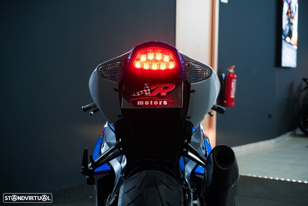 Suzuki GSX-R k8 - 6