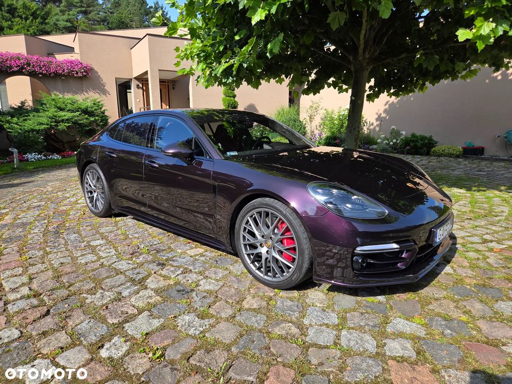 Porsche Panamera GTS - 9
