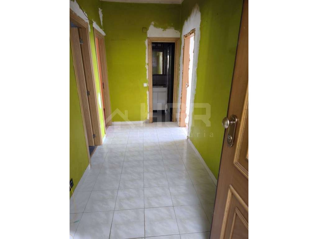T3 + 1 | DUPLEX | BOA LOCALIZAÇÃO | ARRENTELA (MURTINHEIRA) - Grande imagem: 5/32