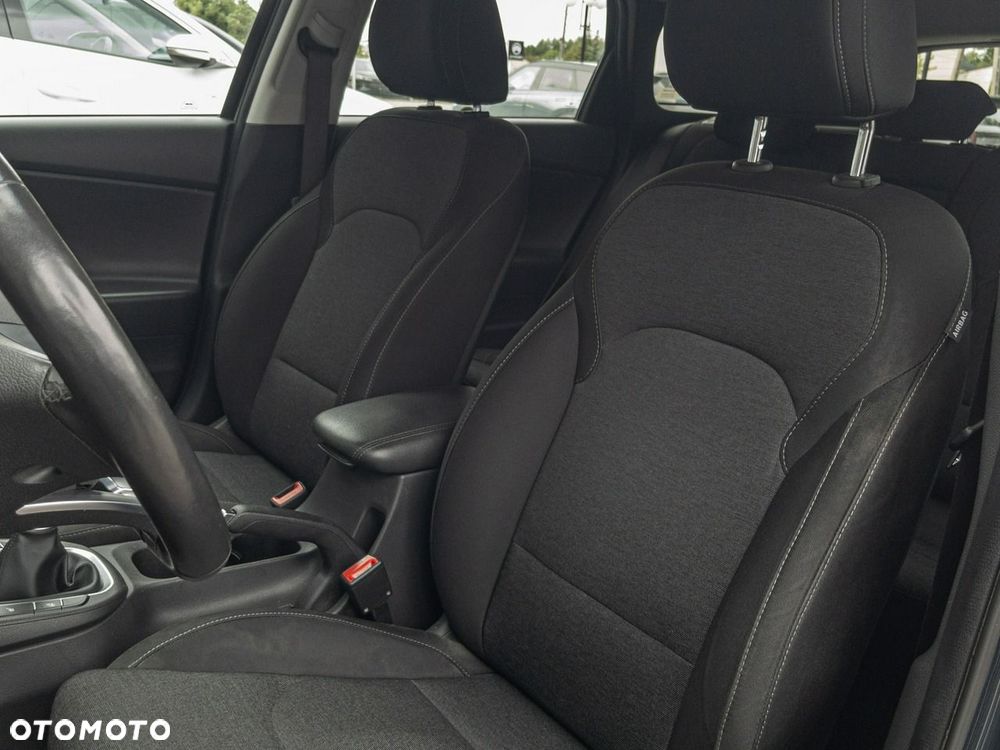 Hyundai i30 2022