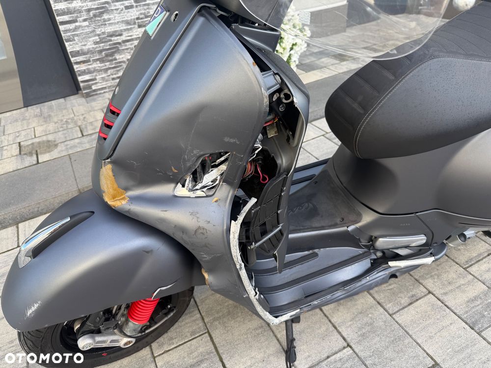Piaggio Vespa - 10