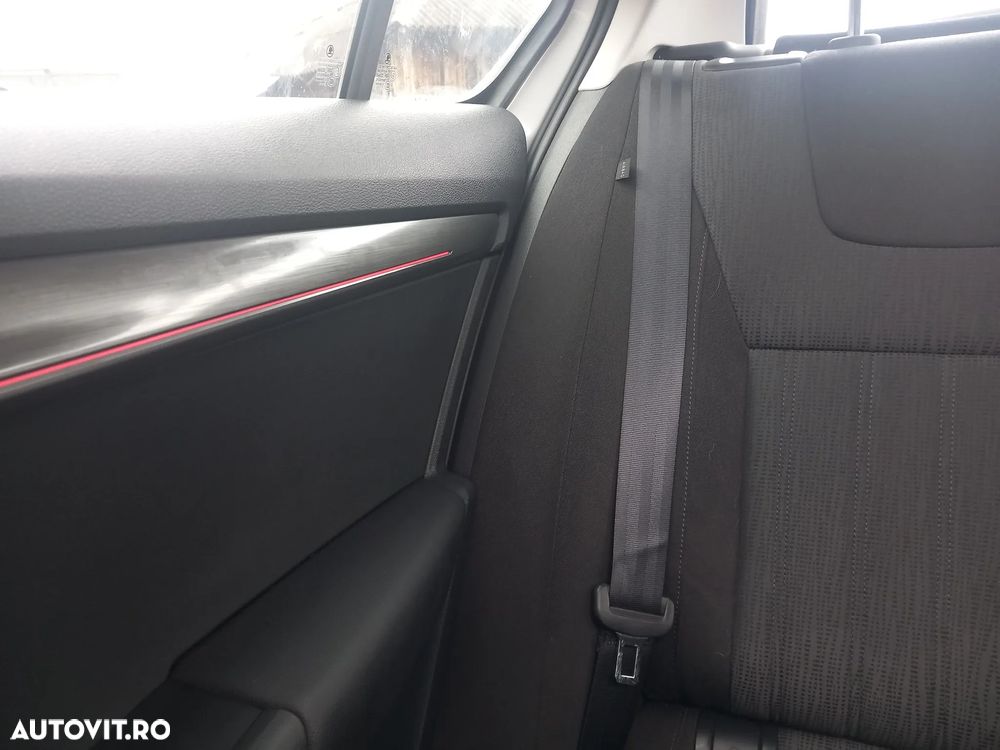 Skoda Octavia 1.0 TSI (Green tec) DSG Style - 13