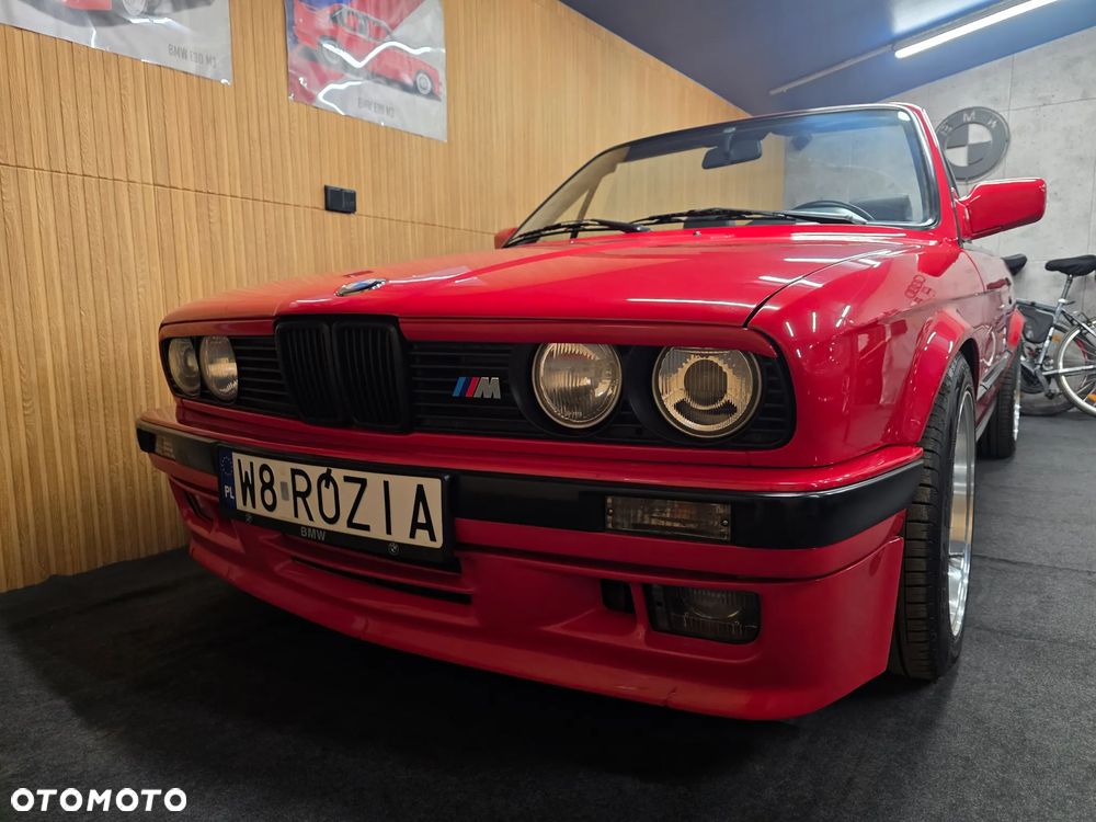BMW Seria 3 320i - 12