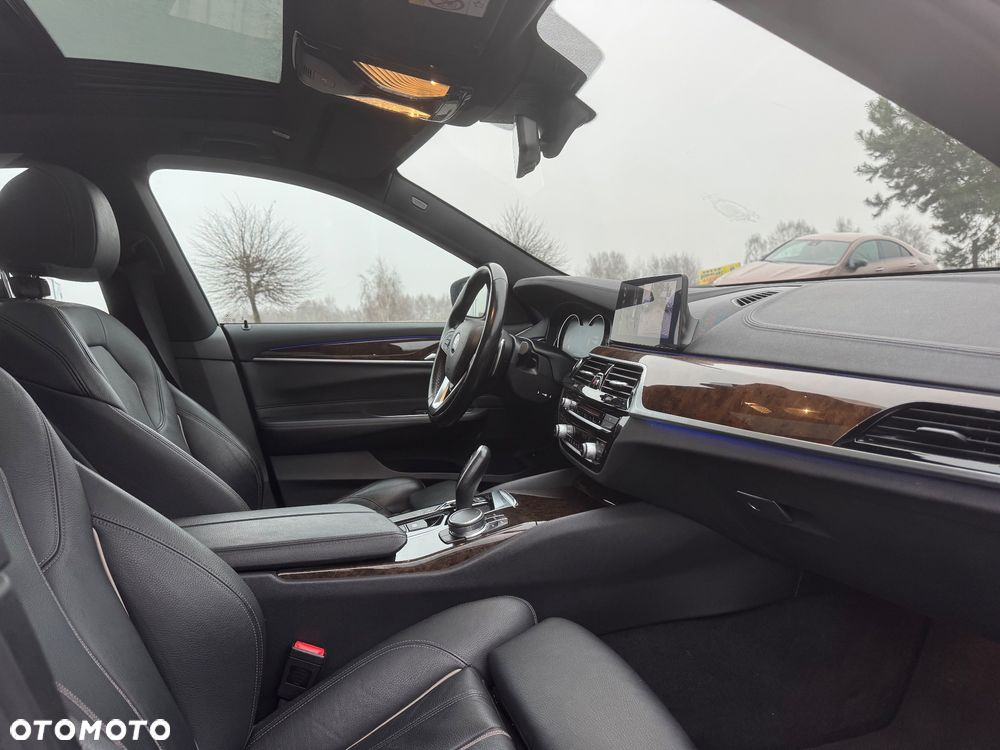 BMW 6GT 630d Sport Line - 6