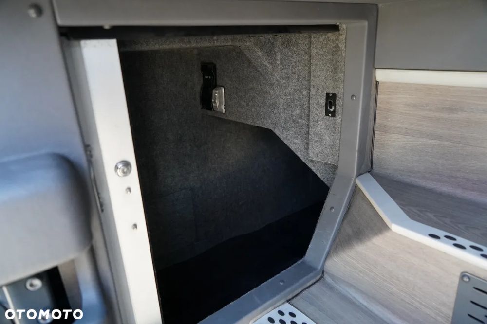 Irizar TOURISMO RHD-M / EURO 6 / SPROWADZONY / - 35