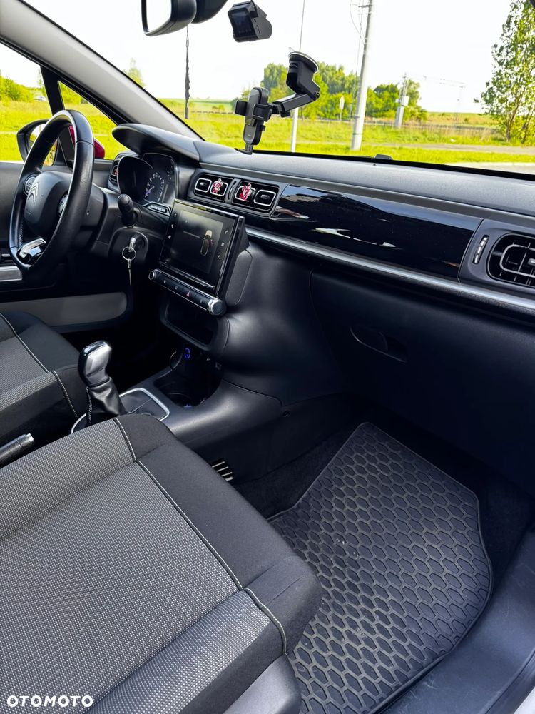 Citroën C3 BlueHDi 100 S&S FEEL - 22