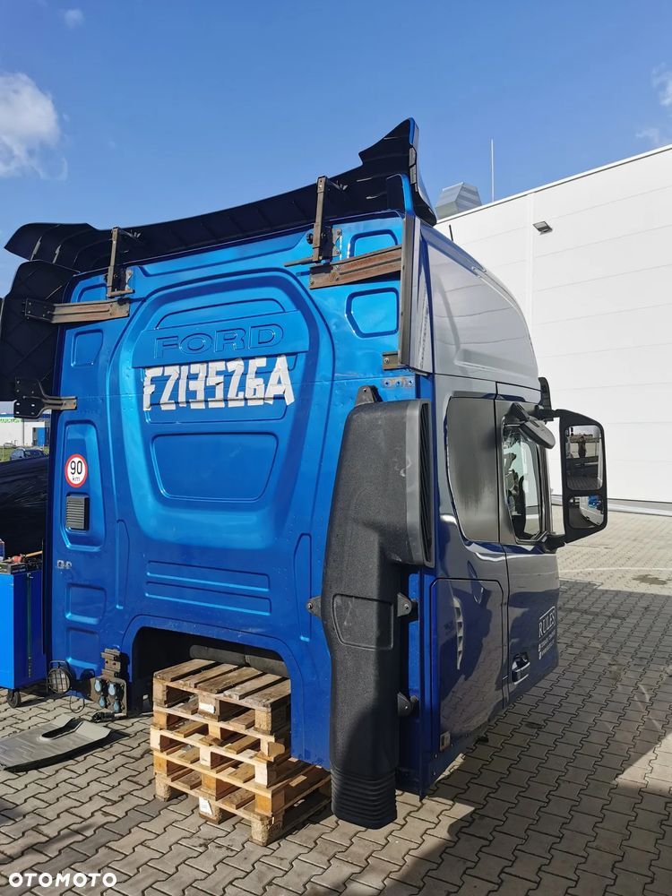 Kabina kompletna FORD F-MAX 500 2018 JC0002U - 4