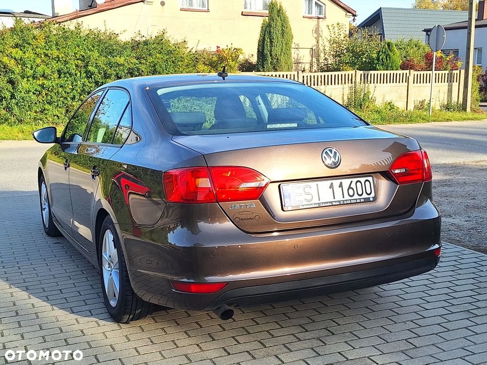 Volkswagen Jetta 1.2 TSI Comfortline Perfectline - 6