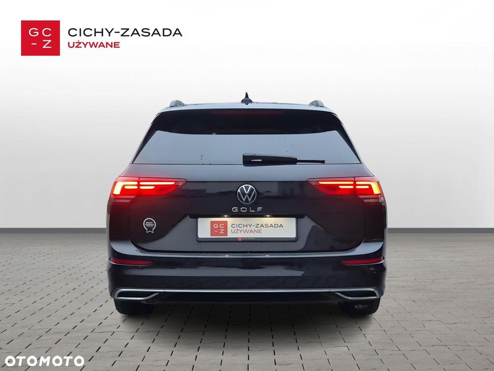 Volkswagen Golf Variant - 4