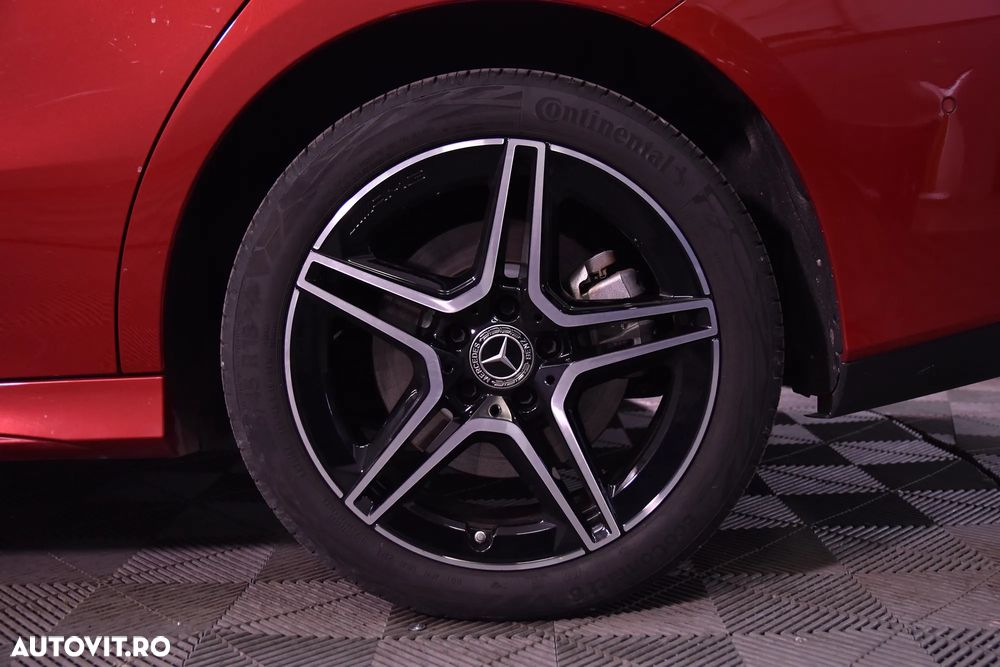 Mercedes-Benz CLA 250 e 8G-DCT - 14
