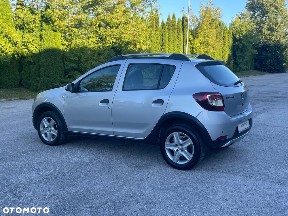 Dacia Sandero Stepway TCe 90 (S&S) Celebration - 36