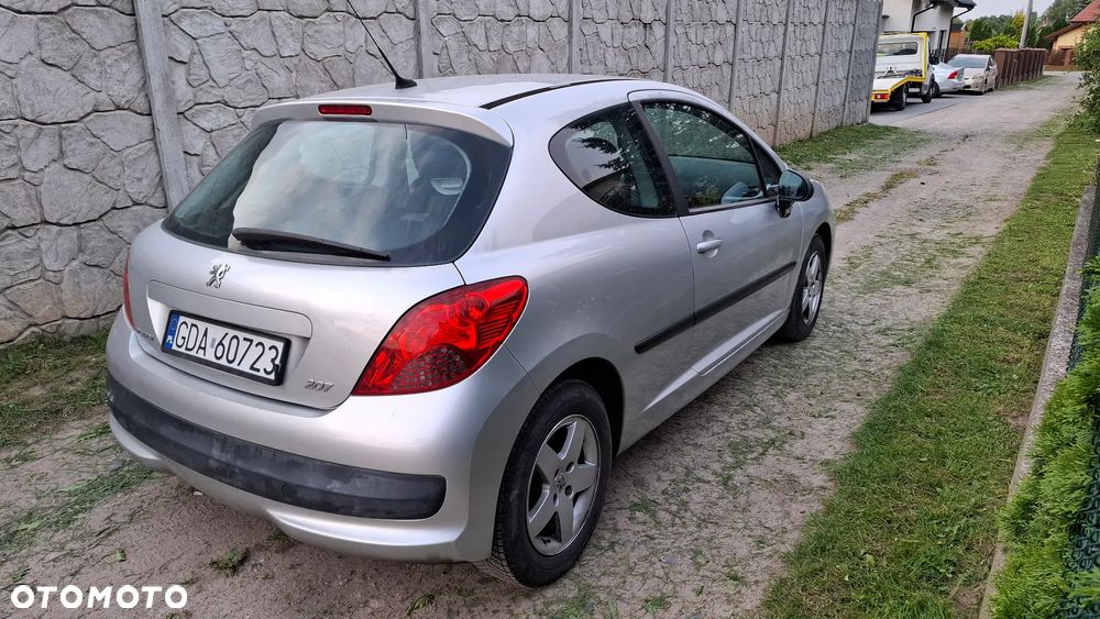 Peugeot 207 1.4 Presence - 4