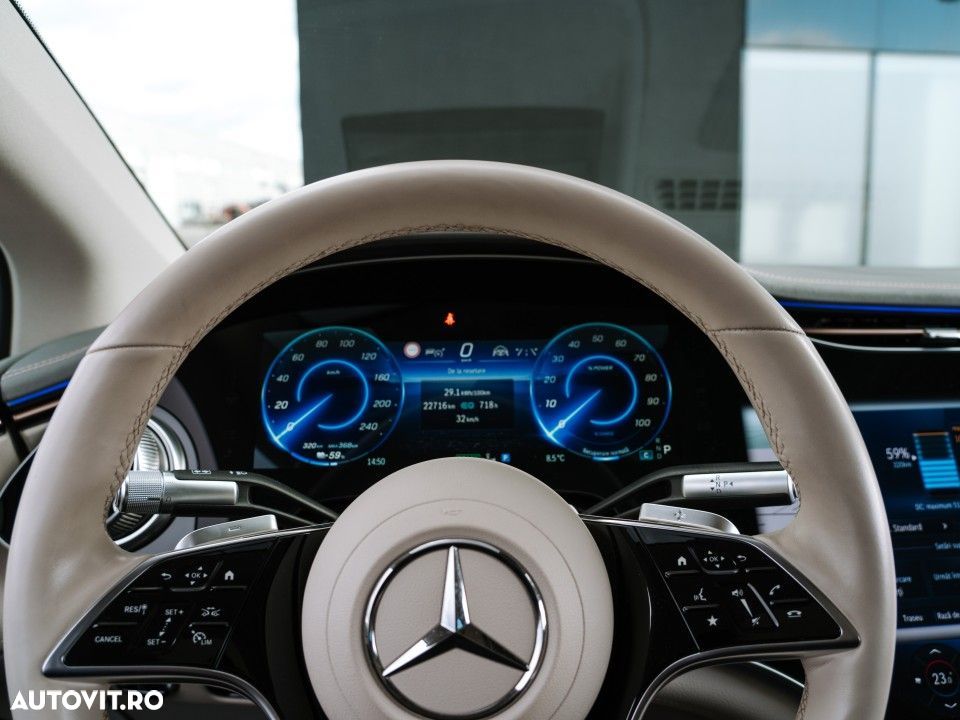 Mercedes-Benz EQS - 11