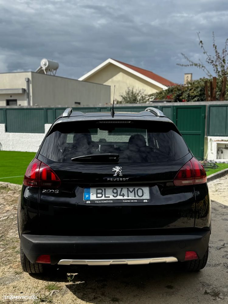 Peugeot 2008 - 4