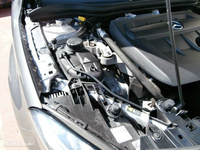 Mercedes-Benz GLA 180 CDi Style - 38