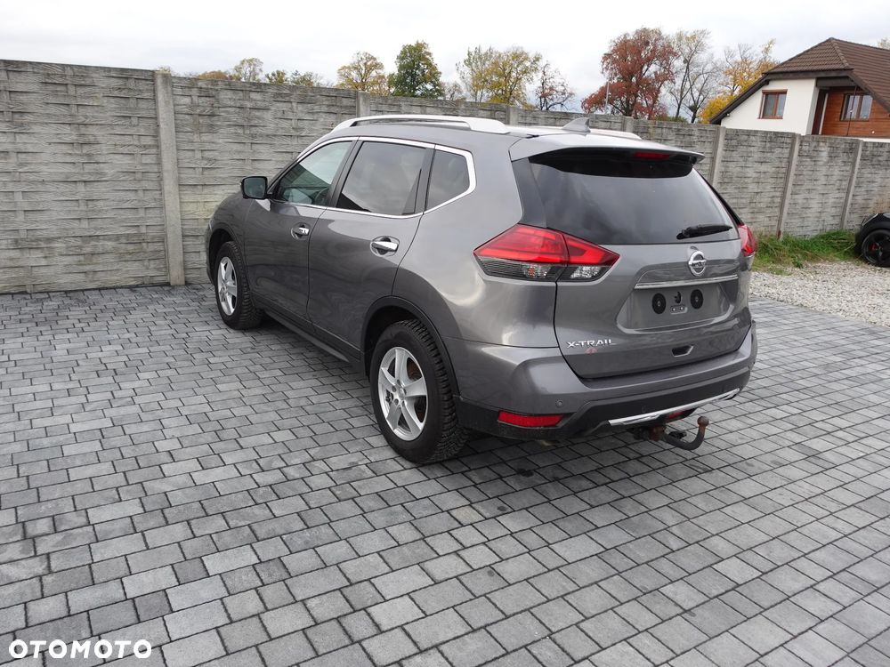 Nissan X-Trail 1.3 DIG-T N-Connecta 2WD DCT - 1
