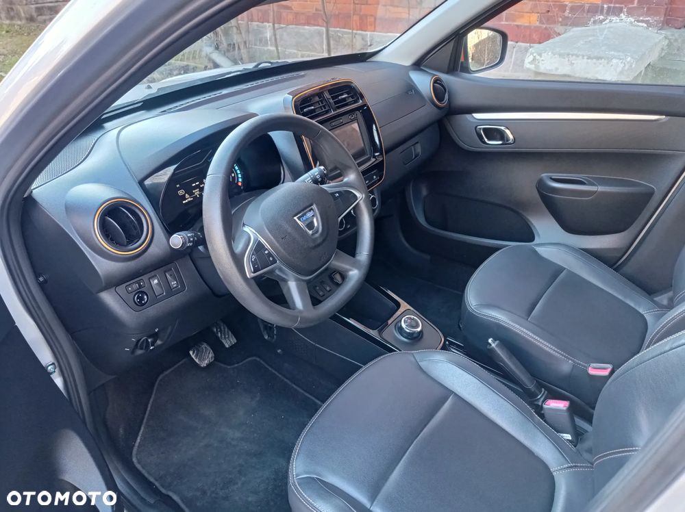 Dacia Spring - 10